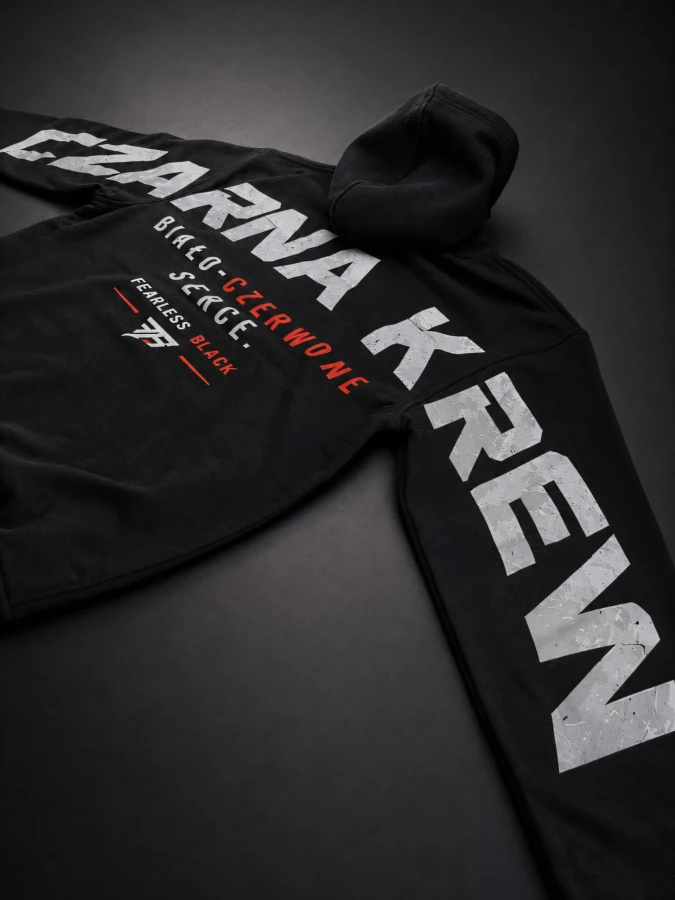 Bluza FEARLESS BLACK CZARNA KREW – ujęcie z boku