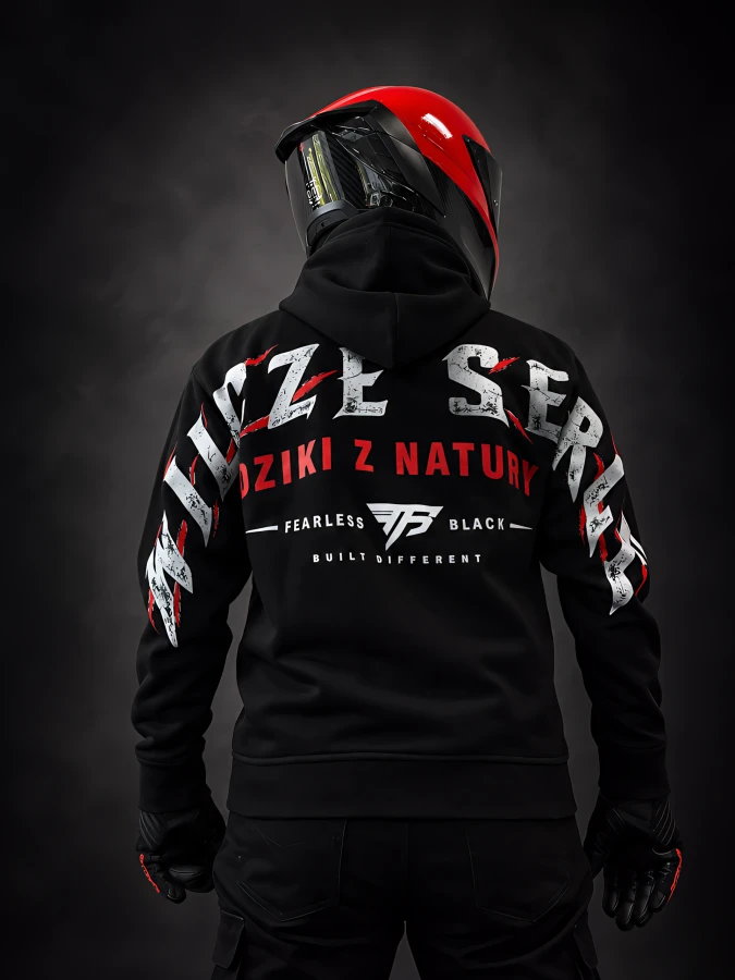 Czarna bluza motocyklowa WILCZE SERCE FEARLESS BLACK - widok z tyłu na modelu