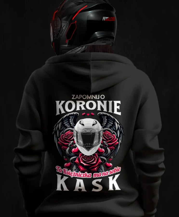 Zapomnij o koronie ta księżniczka ma na sobie kask, damska bluza motocyklowa, bluza dla motocyklistki, bluzy dla motocyklistek, bluzy motocyklowe, bluza na motor, bluza fearless, bluzy fearless, bluza motocyklowa, back.webp