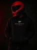 Czarna bluza FEARLESS BLACK z dużym motorsportowym nadrukiem na plecach i rękawach, premium moto streetwear dla motocyklistów.
